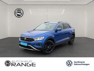 VW T-Roc, 1.5 TSI MOVE, Jahr 2023 - Fritzlar