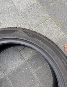 4x Winterreifen (235/45 R20 100V & 255/40 R20 101V XL) Imperial Snowdragon UHP - guter Zustand, 5mm - Schlangenbad