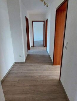 3-Zimmerwohnung - Ergoldsbach