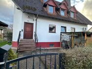 Großzügige moderne Maisonettewohnung im Zweiparteienhaus in Umkirch - Umkirch