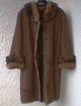 Gr. 42: Winter-Wildleder-Jacke, hellbraun, neu - München
