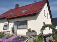 Aalen-Ebnat: Mehrgenerationenhaus mit großzügigem Sonnengarten in familienfreundlicher Lage! - Aalen