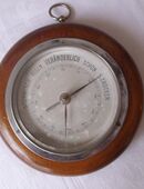 Wetterstation in edler Holzhalterung in 66111