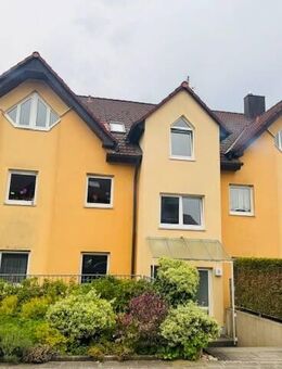 Beliebte Lage, individueller Charme - modernisierte 2,5 Zimmer Wohnung - Heroldsberg