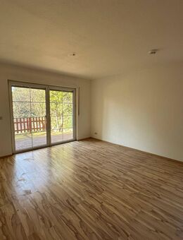 ***Charmante Wohnung über zwei Etagen mit Terrasse in Kladow*** - Berlin