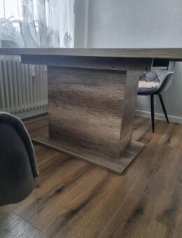 Esstisch zu verkaufen - Friedberg (Hessen)