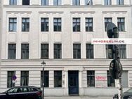 IMMOBERLIN.DE - Adrette Altbauwohnung mit Sonnenbalkon in sehr gefragter Lage - Berlin