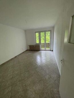 2-Zi.WHG mit Balkon, direkt am Bahnhof von Gelsenkirchen - Gelsenkirchen