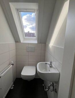 Gemütliche Dachgeschosswohnung-frisch saniert. - Osnabrück