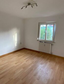 Neu renovierte 4-Zimmer Wohnung in Top Lage Ansbach zentrumsnah. ACHTUNG NICHTS für Kleinkinder! ! ! - Ansbach