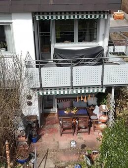 Doppelhaushälfte mit einem wunderschönen Garten im Herzen von Rottendorf - Rottendorf