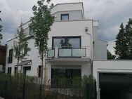 Erstbezug! Lichtdurchflutetes 3-Zi.- Penthouse in ruhiger Lage - Dachterrasse, Lift, Neubau - Innenausstattung noch wählbar - München