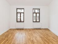 Altbaucharme auf 63 Quadratmetern: 2-Zimmer-Wohnung mit Balkon - Leipzig