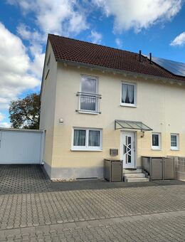 Gepflegte Doppelhaushälfte mit Garage in Leeheim - Riedstadt