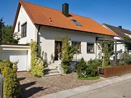 Attraktives Einfamilienwohnhaus in ruhiger und bevorzugter Wohnlage in Zentrumsnähe - Abensberg