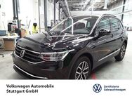 VW Tiguan, 2.0 TDI Life, Jahr 2023 - Stuttgart