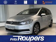 VW Touran, 2.0 TDI Active, Jahr 2021 - Hannover