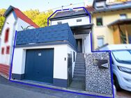 Modernes Einfamilienhaus mit Traumterrasse, Garage und Blick auf die Hardenburg in Bad Dürkheim - Bad Dürkheim