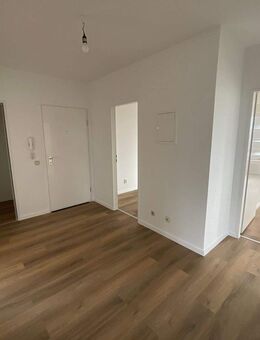 Einziehen, auspacken, wohlfühlen ! - Remscheid