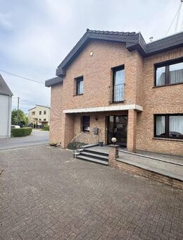 Bonn-Holzlar - Charmantes Einfamilienhaus mit Potenzial und großem Grundstück in toller Wohnlage! - Bonn