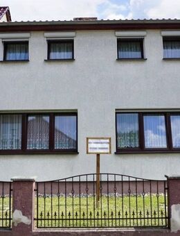 Platz für zwei Familien - Charmantes Haus mit Potenzial in Britz bei Eberswalde - Britz