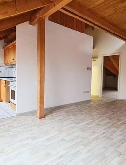 Tolle & individuelle Zweiraumwohnung - Köthen (Anhalt)