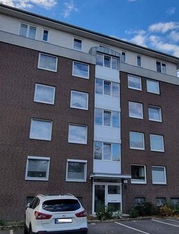 PROVISIONSFREI für den Käufer! Zwei vermietete 4-Zimmer-Eigentumswohnungen nebst PKW-Stellplätze in Hamburg-Lohbrügge - Hamburg