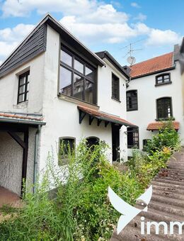 **Rhein, Strand und Altbaucharakter** Mehrfamilienhaus, Einfamilienhaus oder mit Einliegerwohnung - Wesseling
