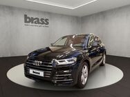 Audi Q5, 55 TFSI e quattro (sport) (EURO 6d-), Jahr 2021 - Dietzenbach