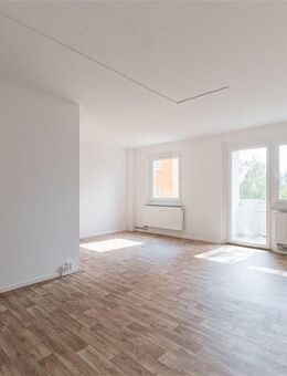 *Gemütliche 2 Zimmerwohnung mit Balkon * - Chemnitz