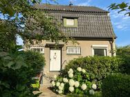 NEUER PREIS! Charmantes Einfamilienhaus mit herrlichem Garten in Pinneberg - Pinneberg