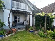 Nachhaltig modernisiertes Einfamilienhaus mit hochwertiger Ausstattung mit Naturbadeteich im schönen Garten. ERBPACHT! - Vogtsburg (Kaiserstuhl)