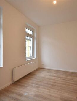 Urbanes Leben! Saniertes Apartment ab sofort - Düsseldorf