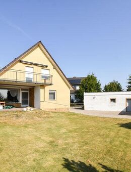 Mit Feldblick! 1-2-Familienhaus mit Werkstatt und Keller auf weitläufigem, sonnigem Grundstück! - Ehra-Lessien