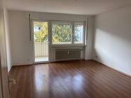 ! PROVISIONSFREI! Teilsanierte 3-Zimmer ETW mit Balkon nahe Südstadtbad in Hummelstein - Nürnberg