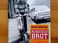 RUSSISCH BROT ~ von Michael Wildenhain, Roman, 2005, Hardcover/Umschlag - Bad Lausick