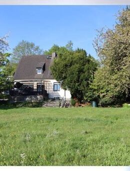 Gepflegtes modernes EFH auf sehr großzügigen Grundstück im Erholungsort - Plauen