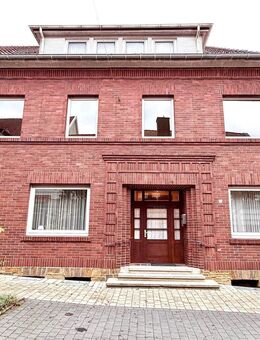Charmante Altbau-Doppelhaushälfte mit 4 Zimmern und Balkon in Ankum - Ankum