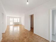 Helle und ideal geschnittene 3-Zimmer-Wohnung mit zwei Balkonen in ruhiger Lage von Puchheim - Puchheim