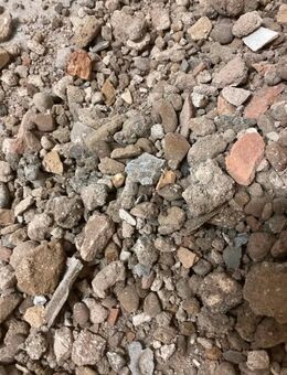 Zu Verschenken. Recycling/Auffüll.- Material mit Sand vermischt. - Friedrichshafen