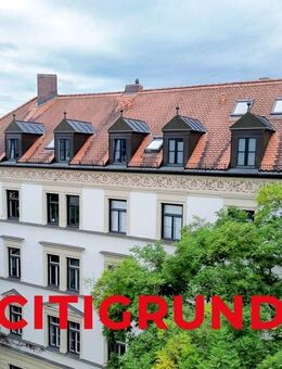 Neuhausen - Großzügiges, repräsentatives Altbaurefugium mit ruhigem Innenhofbalkon - München
