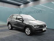 VW Tiguan, 1.5 TSI Life Stand, Jahr 2023 - München