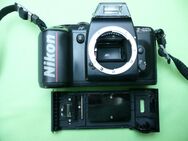 Analoge Foto Kamera Nikon F-401x, ohne Objektiv - Angelbachtal