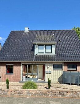 Ansprechendes Zweifamilienhaus in Nordhorn - Nordhorn