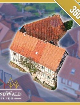 Historisches Fachwerkhaus mit großer Scheune, Innenhof und Garten - Rumbach