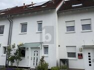VIEL PLATZ UND NACHHALTIGE PV-ANLAGE - Leimen (Baden-Württemberg)