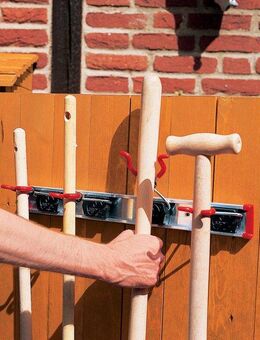 Gartengerätehalter Bruns, (Schiene mit 4 Gerätehaltern)