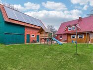 Armstorf: Gepflegtes Haus mit Photovoltaik-Anlage und großem Grundstück - Armstorf