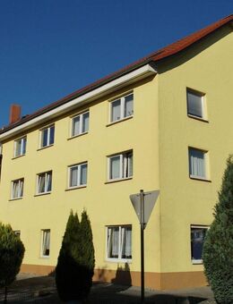 * Anlageobjekt mit 4 vermieteten Wohnungen * - in großzügiger Wohnanlage am Stadtrand von Burgdorf - Burgdorf (Landkreis Region Hannover)