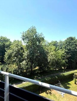 *Familienfreundliche Wohnlage*Gepflegte 4-Zimmer-Etagenwohnung mit Weitblick* - Schorndorf (Baden-Württemberg)